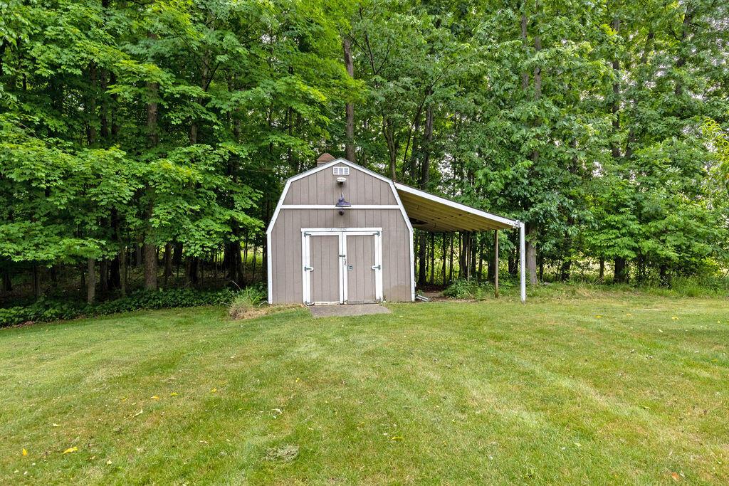5801 Hughes Road Galena, OH 43021 - Photo 35 of 47 35-Storage Shed