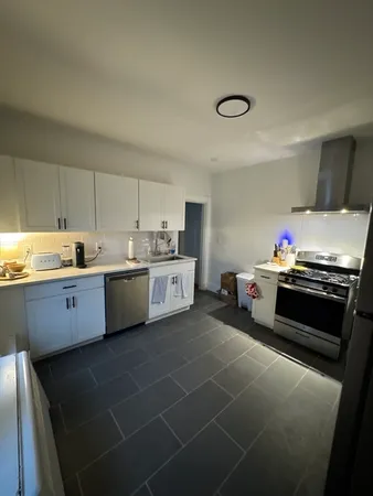 $5,000 | 175 Everett Street, Unit 1, Boston, MA 02134