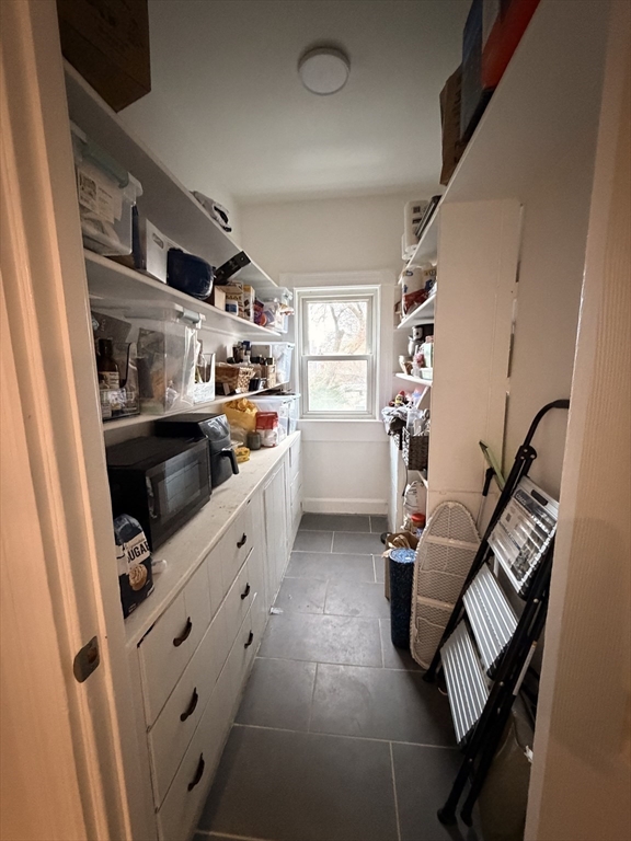 175 Everett Street, Unit 1 Boston, MA 02134 - Photo 8 of 20