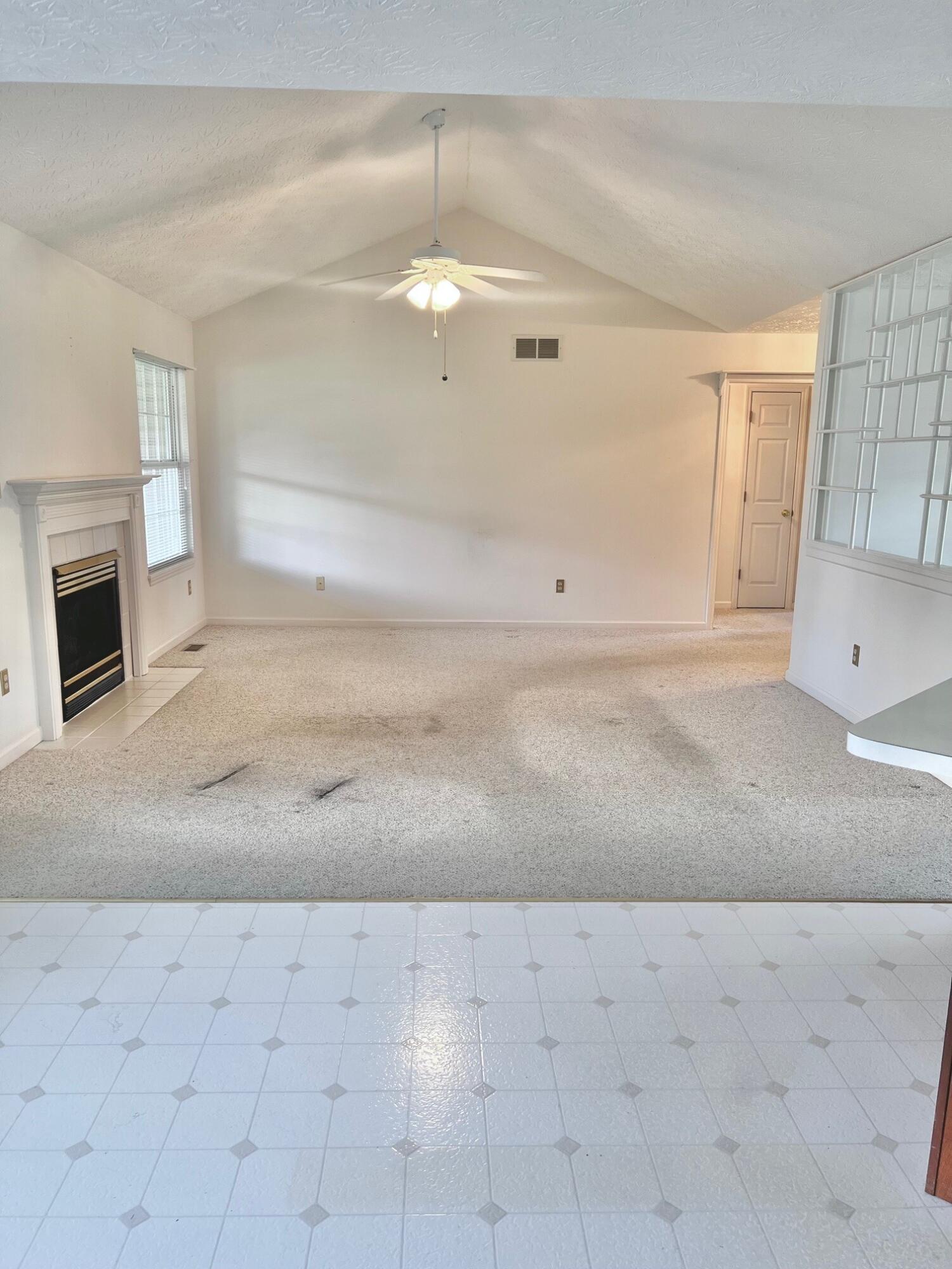 236 Wickliffe Road Frankfort, KY 40601 - Photo 14 of 28 living room 2