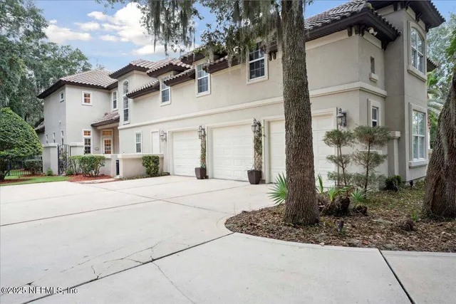 $2,299,000 | 117 Hickory Hill Drive, St. Augustine, FL 32095