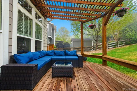 $675,000 | 25295 East Park Crescent Drive, Aurora, CO 80016