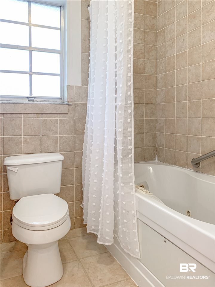 408 West Berry Avenue Foley, AL 36535 - Photo 14 of 35