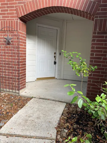 $2,395 | 42 West Drifting Shadows Circle, Conroe, TX 77385