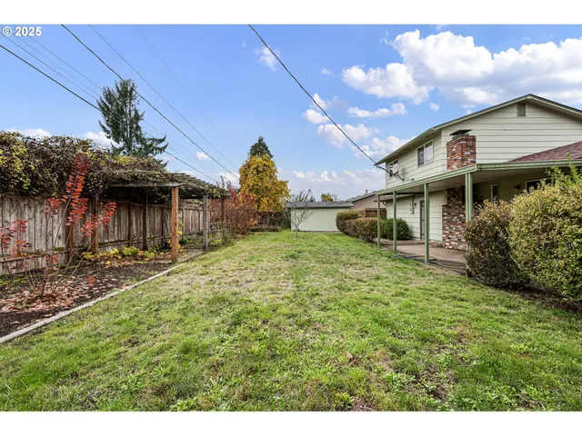 $430,000 | 1429 Delrose Avenue, Springfield, OR 97477