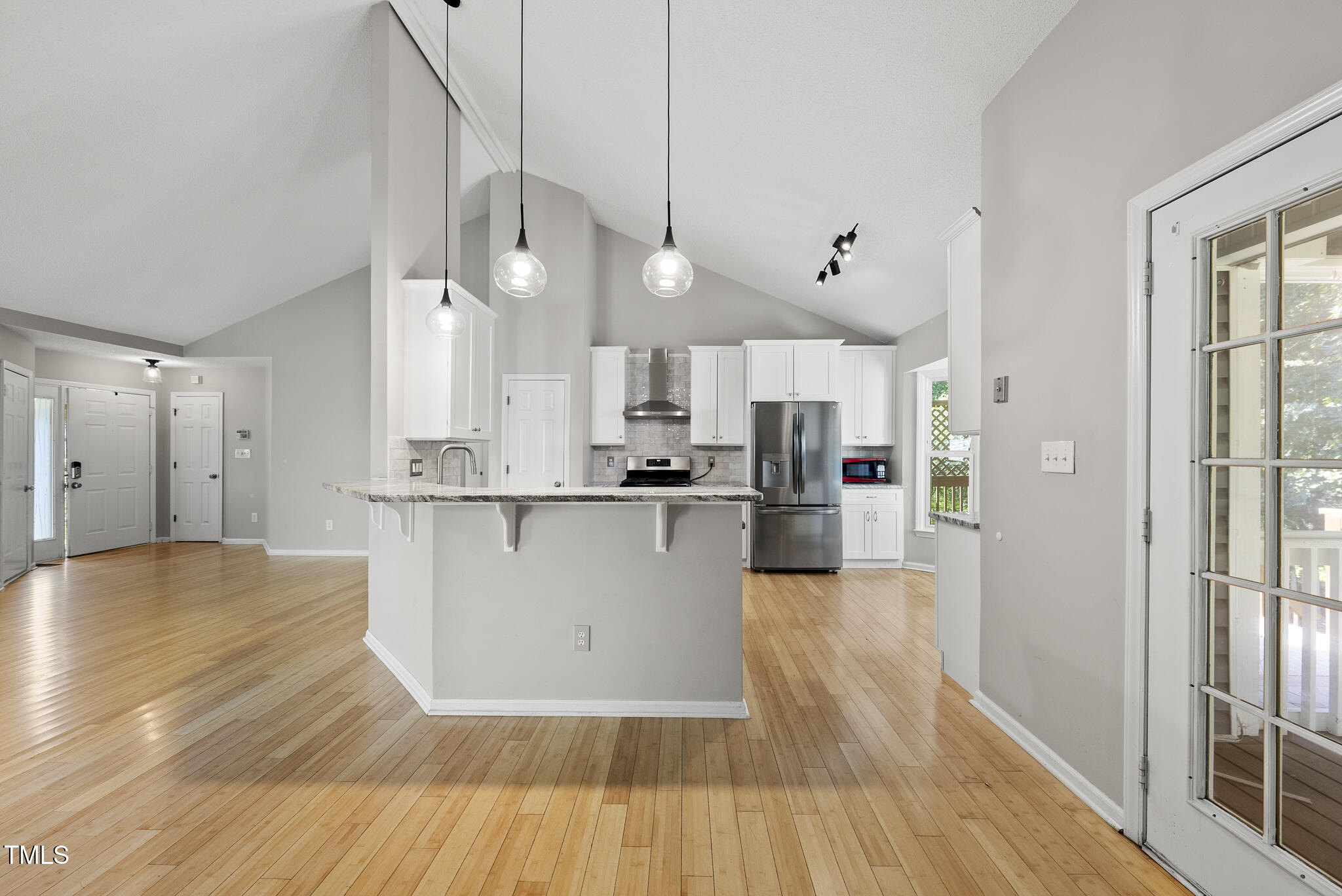 2717 Kempsford Place Raleigh, NC 27604 - Photo 10 of 34 DSC04561