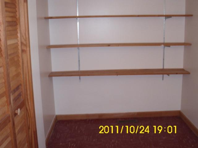 1462 Keesee Road Clarksville, TN 37040 - Photo 11 of 20 Pantry