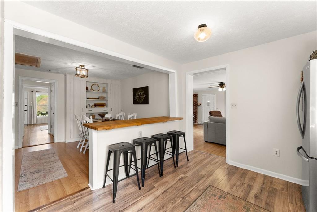 6958 County Line Drive Lula, GA 30554 - Photo 14 of 48