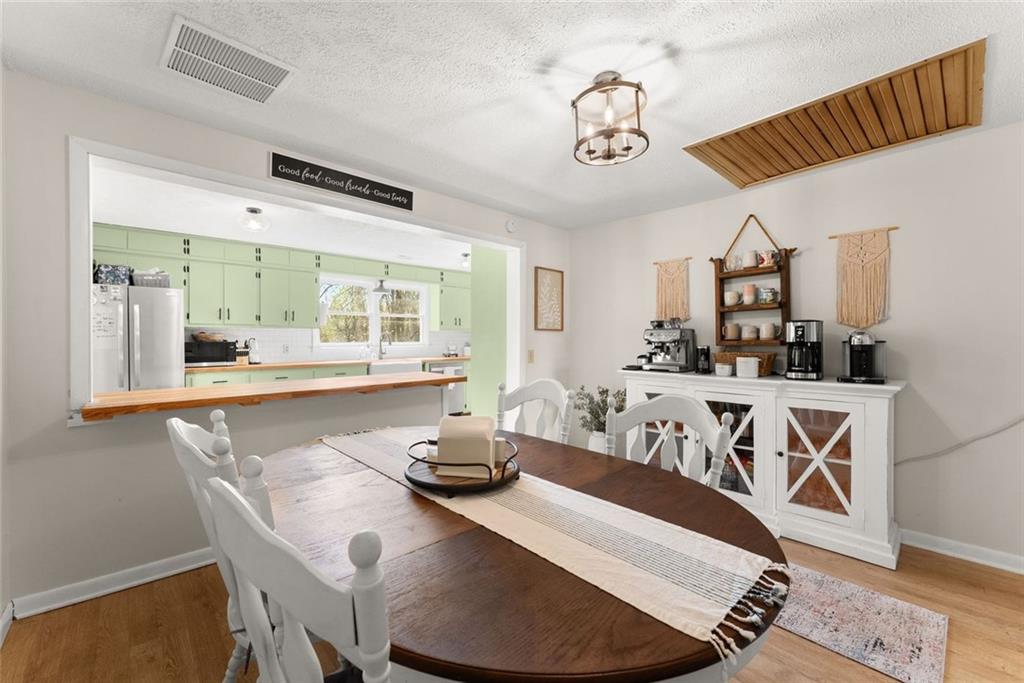 6958 County Line Drive Lula, GA 30554 - Photo 16 of 48