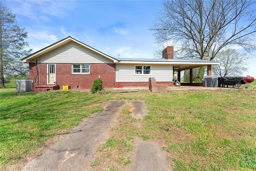 6958 County Line Drive Lula, GA 30554 - Photo 30 of 48