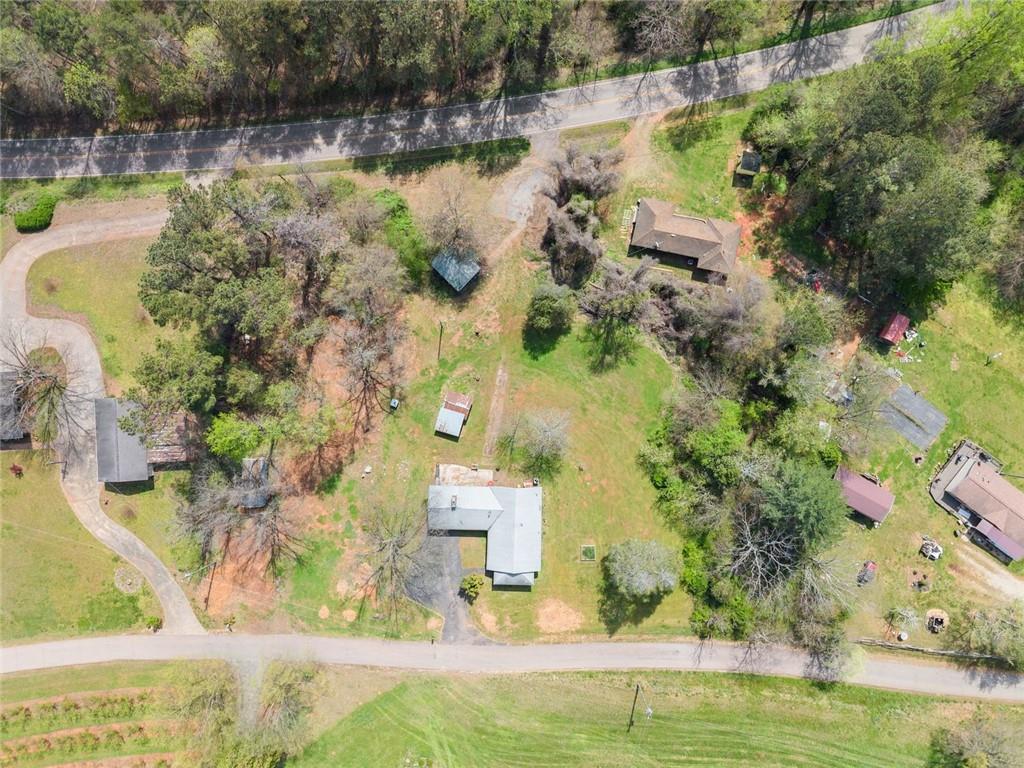 6958 County Line Drive Lula, GA 30554 - Photo 37 of 48