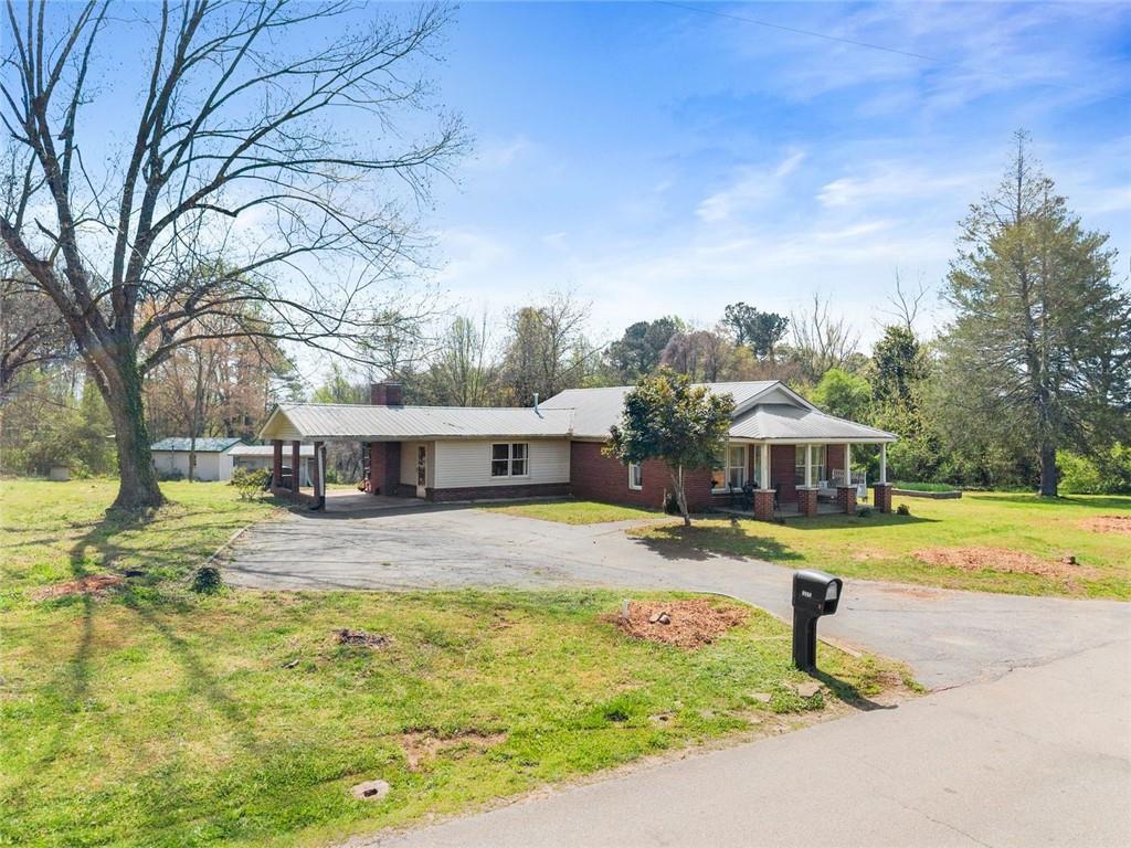 6958 County Line Drive Lula, GA 30554 - Photo 4 of 48