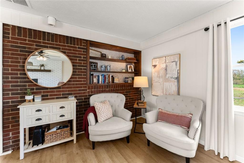 6958 County Line Drive Lula, GA 30554 - Photo 10 of 48