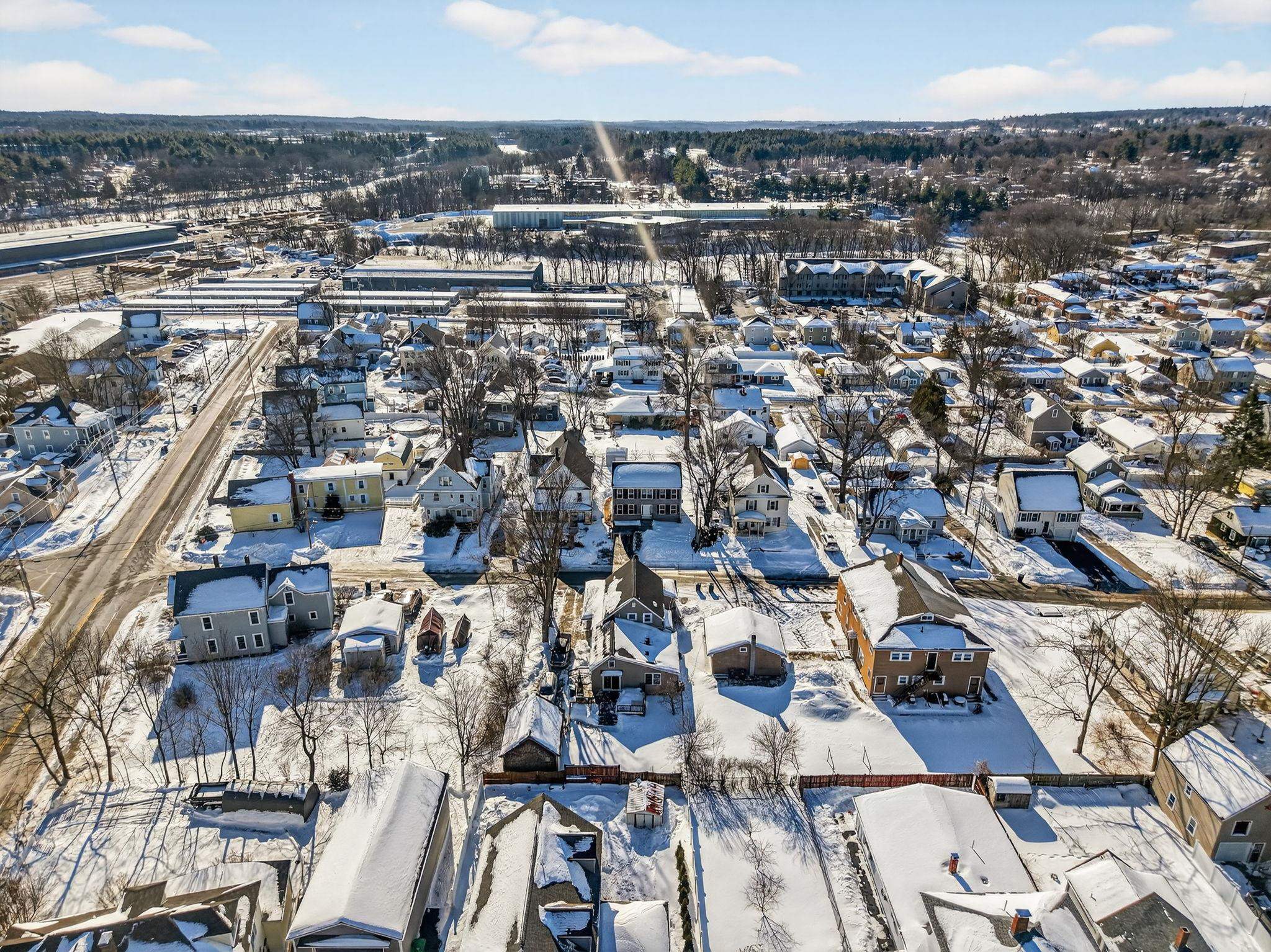 73 King Street Nashua, NH 03060 - Photo 38 of 44