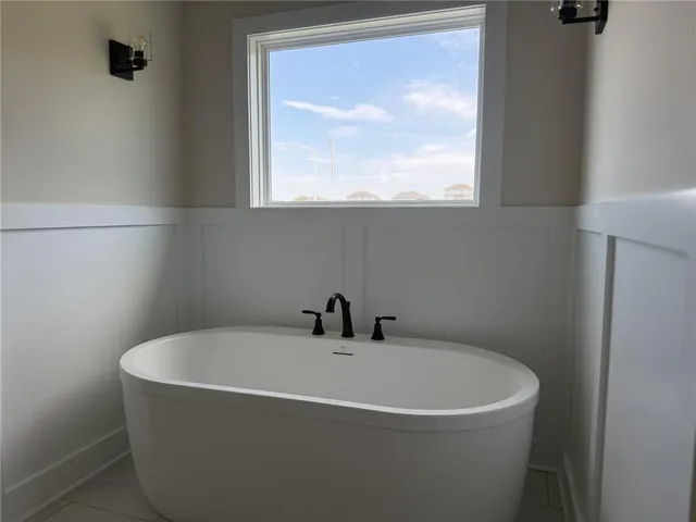 $555,000 | 5214 Northeast 90th Terrace, Kansas City, MO 64156