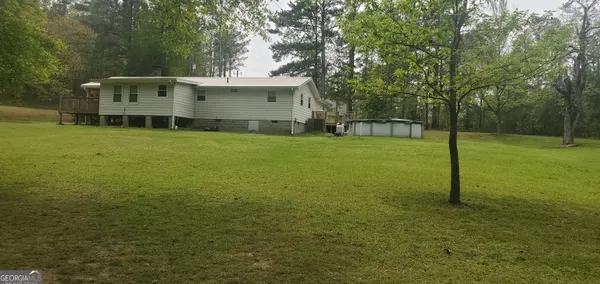 a view of a outdoor space