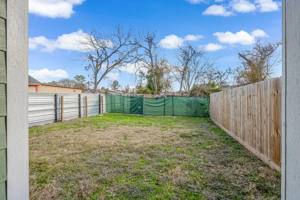$1,650 | 1802 Eubanks Street, Unit B, Houston, TX 77093