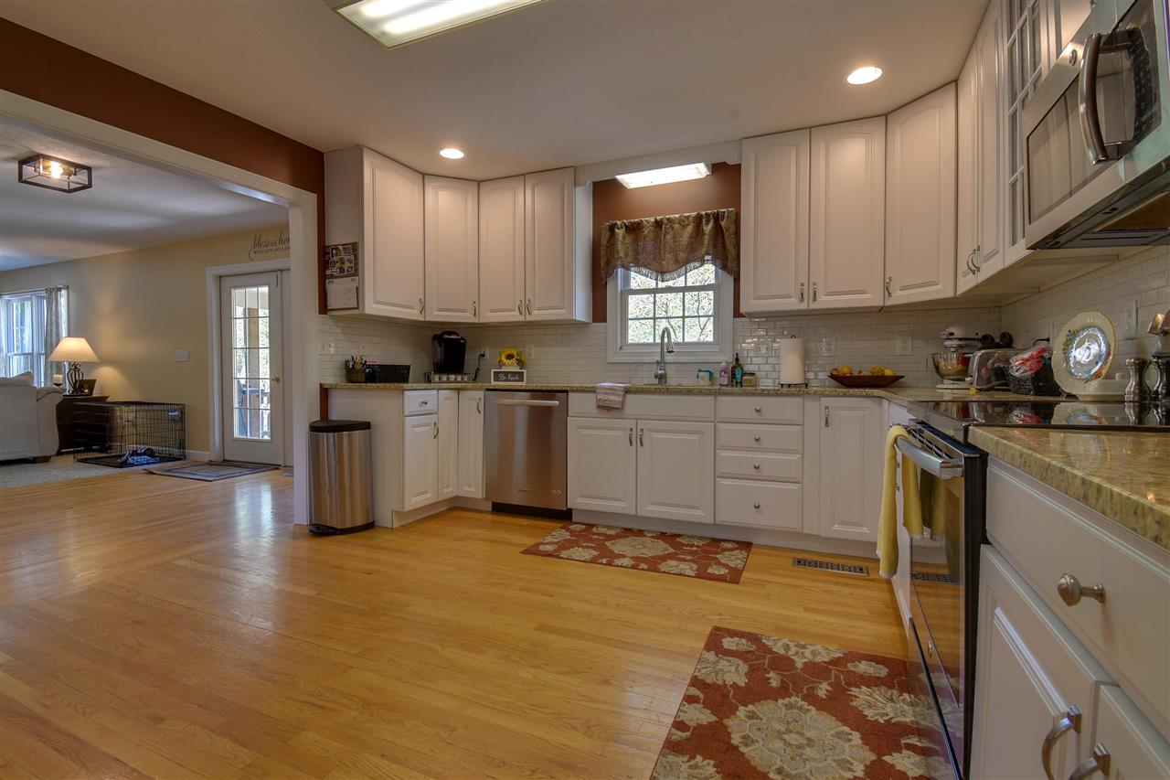 782 Oak Grove Church Road Waynesboro, VA 22980 - Photo 8 of 37 Gallery Image 8
