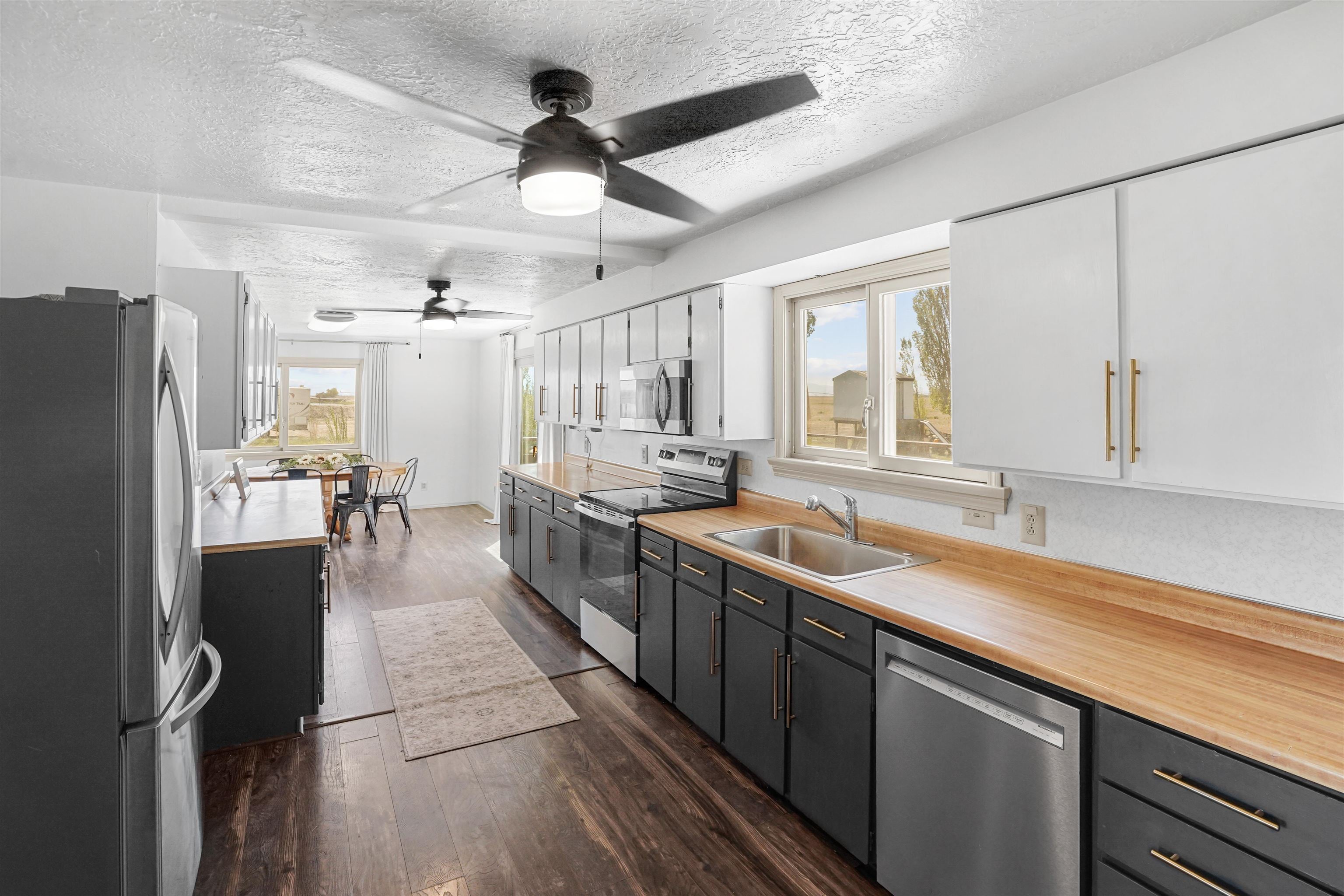 2673 West 1800 Road South Aberdeen, ID 83210 - Photo 7 of 36 Gallery Image 7