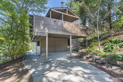 $849,000 | 28611 16th Avenue South, Federal Way, WA 98003