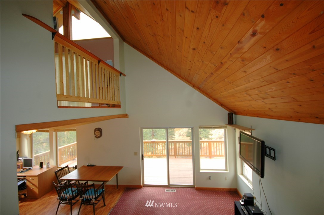 15 Arabian Road Winthrop, WA 98862 - Photo 4 of 25 Gallery Image 4