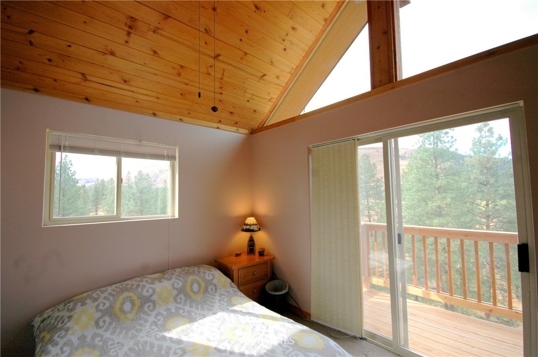 15 Arabian Road Winthrop, WA 98862 - Photo 5 of 25 Gallery Image 5
