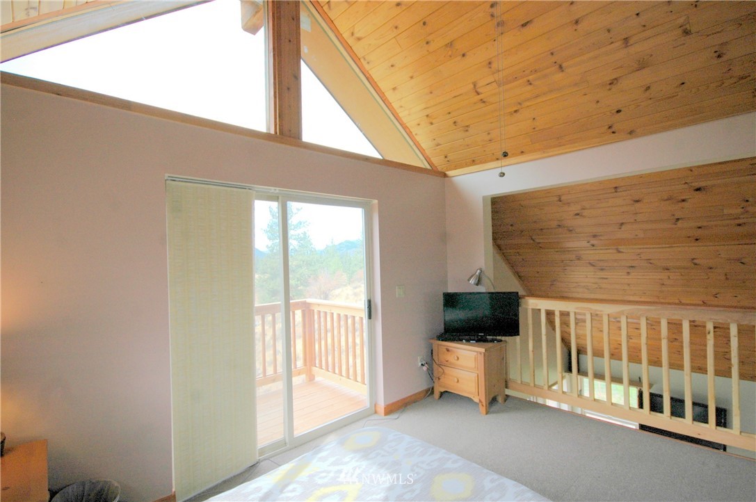 15 Arabian Road Winthrop, WA 98862 - Photo 9 of 25 Gallery Image 9