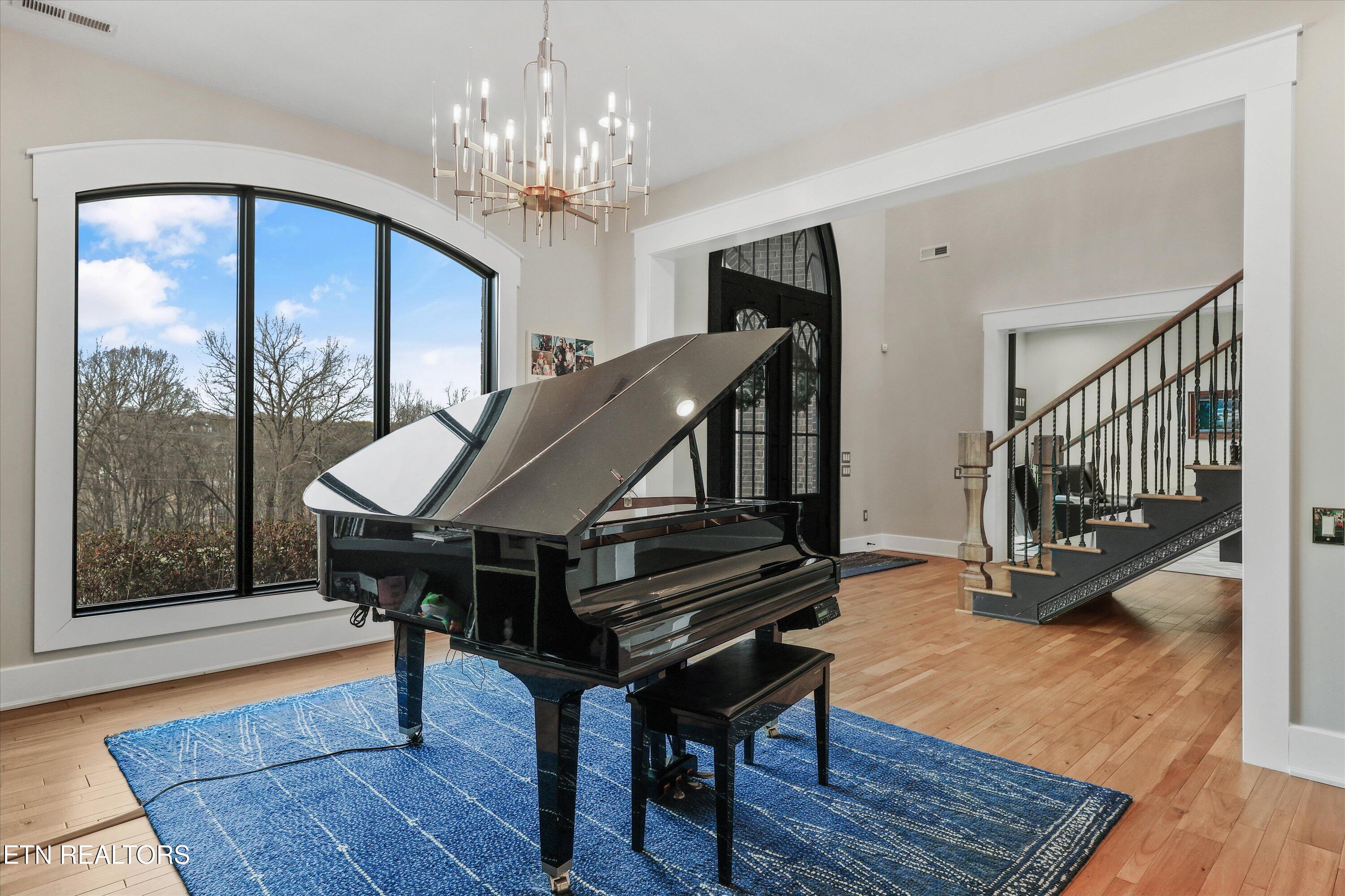 3521 Big Springs Road Maryville, TN 37801 - Photo 8 of 60 10-3521 Big Springs Rd04 - Copy - Copy -