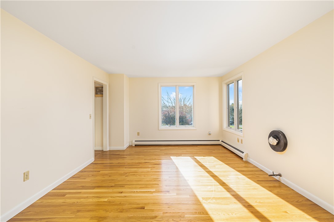 1 Coggeshall Circle Middletown, RI 02842 - Photo 12 of 40 Living - Dining Room