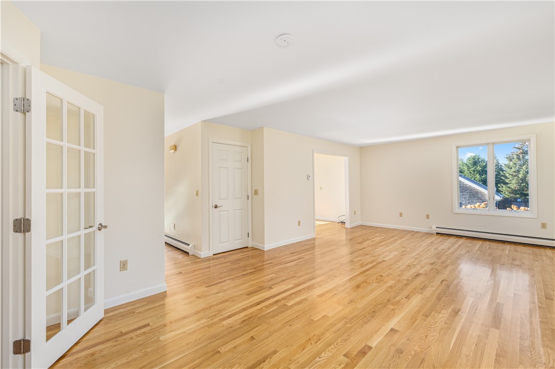 1 Coggeshall Circle Middletown, RI 02842 - Photo 15 of 40 Dining - Living Room