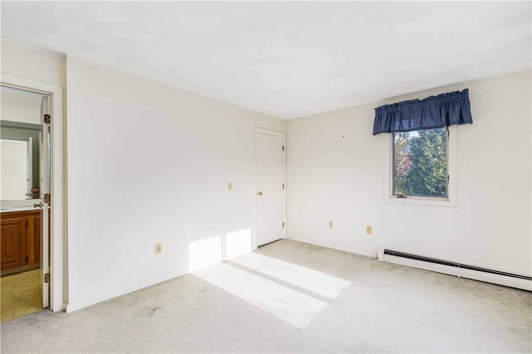 1 Coggeshall Circle Middletown, RI 02842 - Photo 25 of 40 Bedroom #3 to Bath