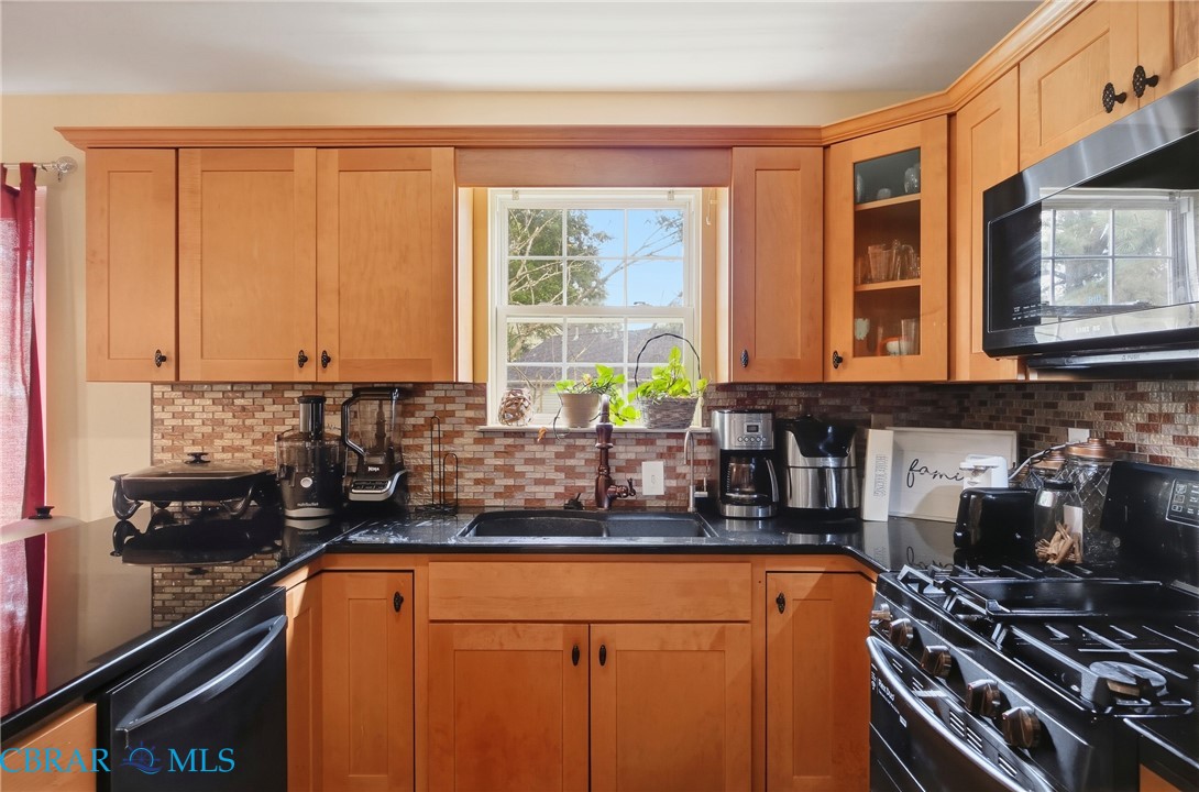 16712 Amherst Ridge Court Colonial Heights, VA 23834 - Photo 5 of 28