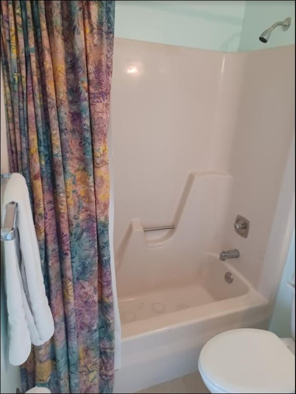 Undisclosed Address Vero Beach, FL 32962 - Photo 21 of 30 a bathroom with a bathtub and shower