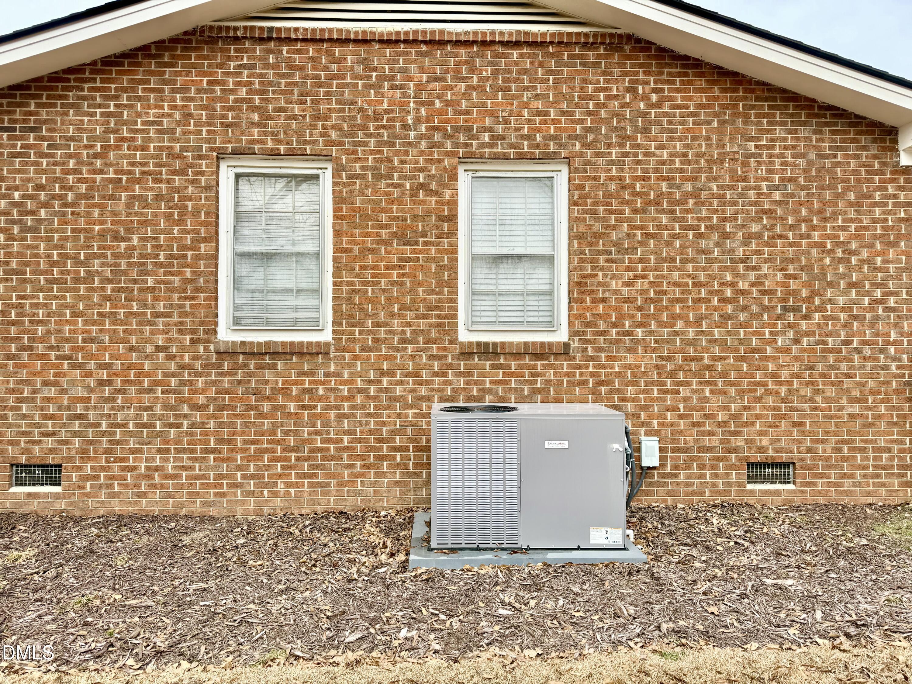 474 Old Stage Road North Coats, NC 27521 - Photo 33 of 40 3418E2D8-C2C0-48B7-BB87-F7F27084A977