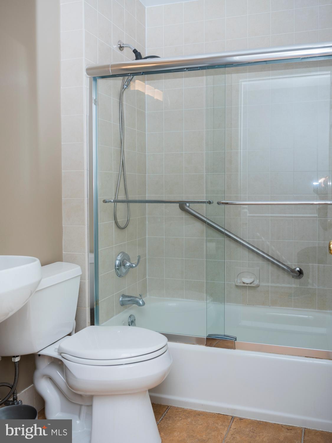 1353 Rittenhouse Street Northwest Washington, DC 20011 - Photo 12 of 26 Bath #1
