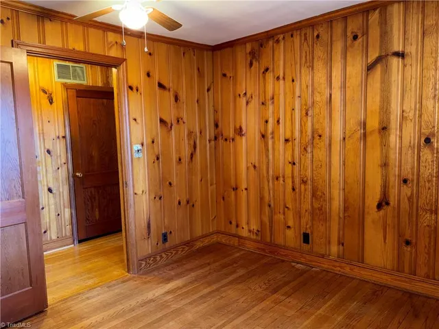 $1,399 | 129 Hartley Street Southeast, Winston-Salem, NC 27107