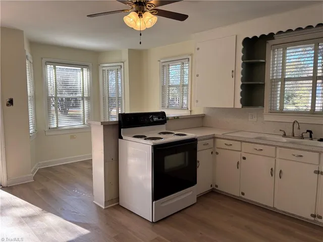 $1,399 | 129 Hartley Street Southeast, Winston-Salem, NC 27107