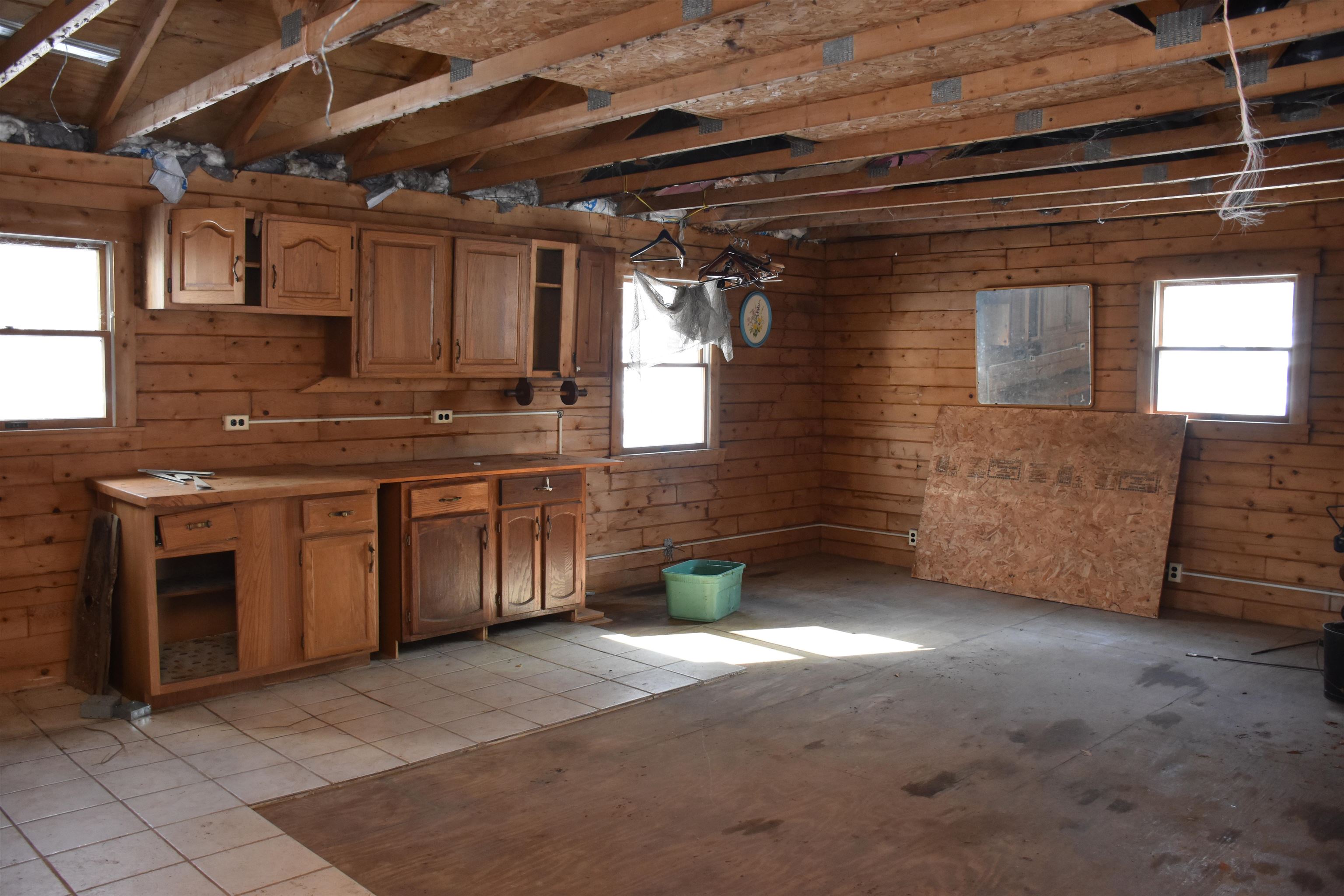 397 Winch Hill Extension Roxbury, VT 05663 - Photo 3 of 51