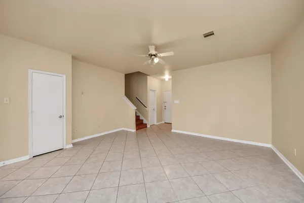 $1,750 | 8106 Montague Manor Lane, Unit 83, Houston, TX 77072