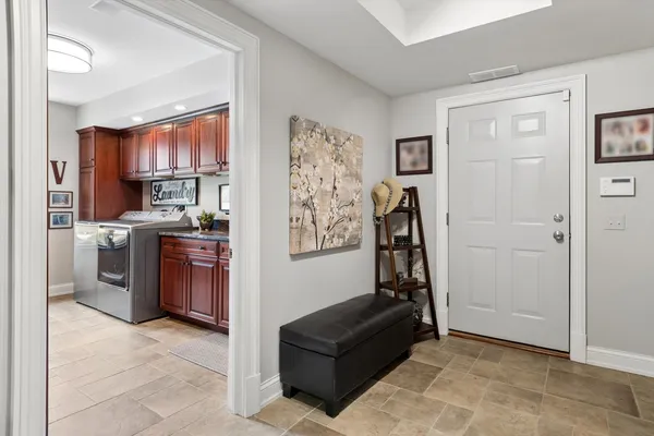 $2,495,000 | 2455 Persimmon Drive, St. Charles, IL 60174