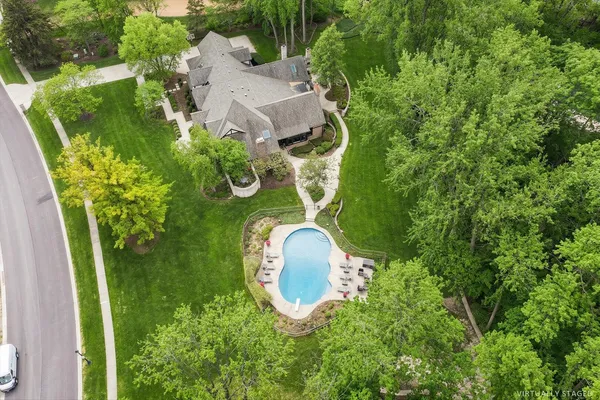 $2,495,000 | 2455 Persimmon Drive, St. Charles, IL 60174