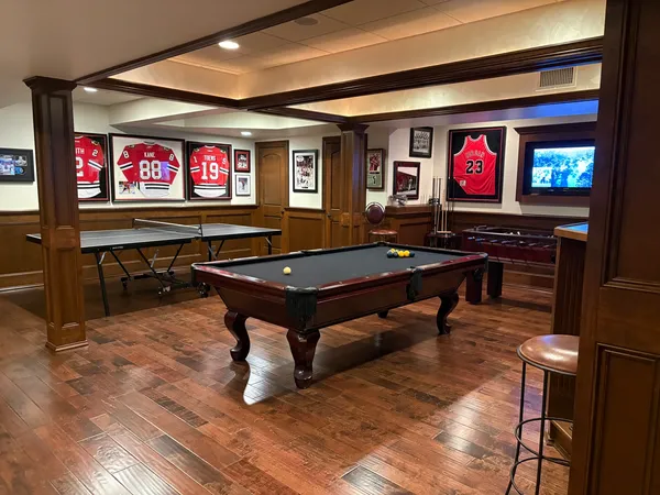 $2,495,000 | 2455 Persimmon Drive, St. Charles, IL 60174