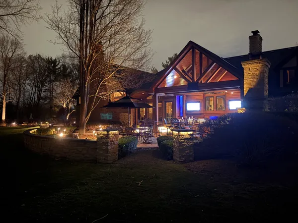 $2,495,000 | 2455 Persimmon Drive, St. Charles, IL 60174