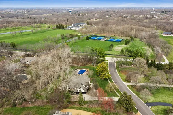 $2,495,000 | 2455 Persimmon Drive, St. Charles, IL 60174