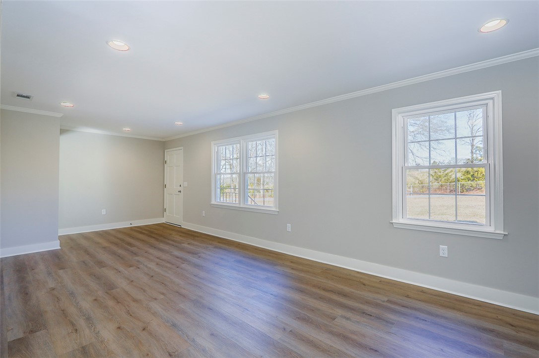 1418 Grove Road Anderson, SC 29621 - Photo 7 of 50