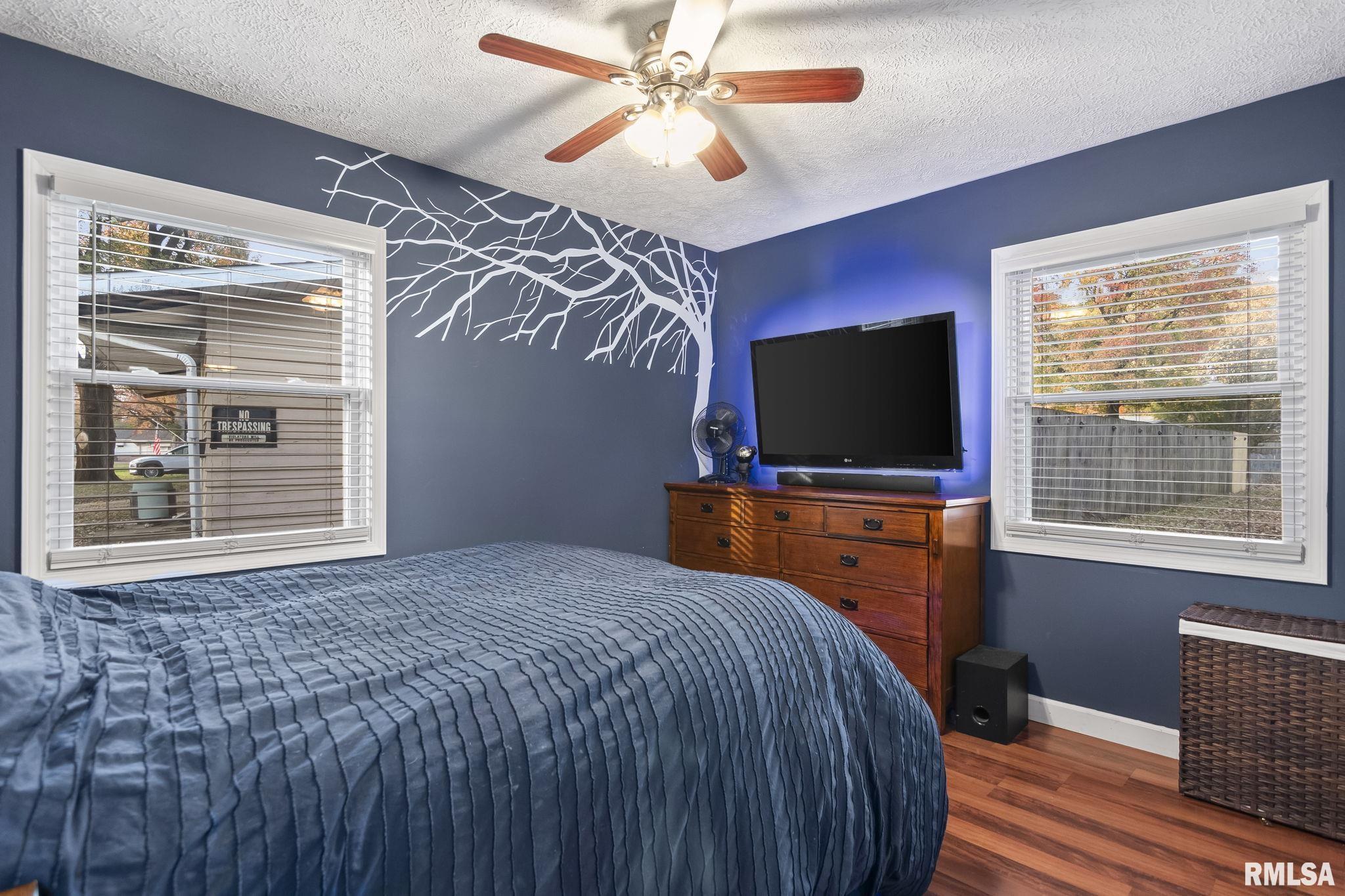 3526 Ivanhoe Drive Springfield, IL 62703 - Photo 13 of 30