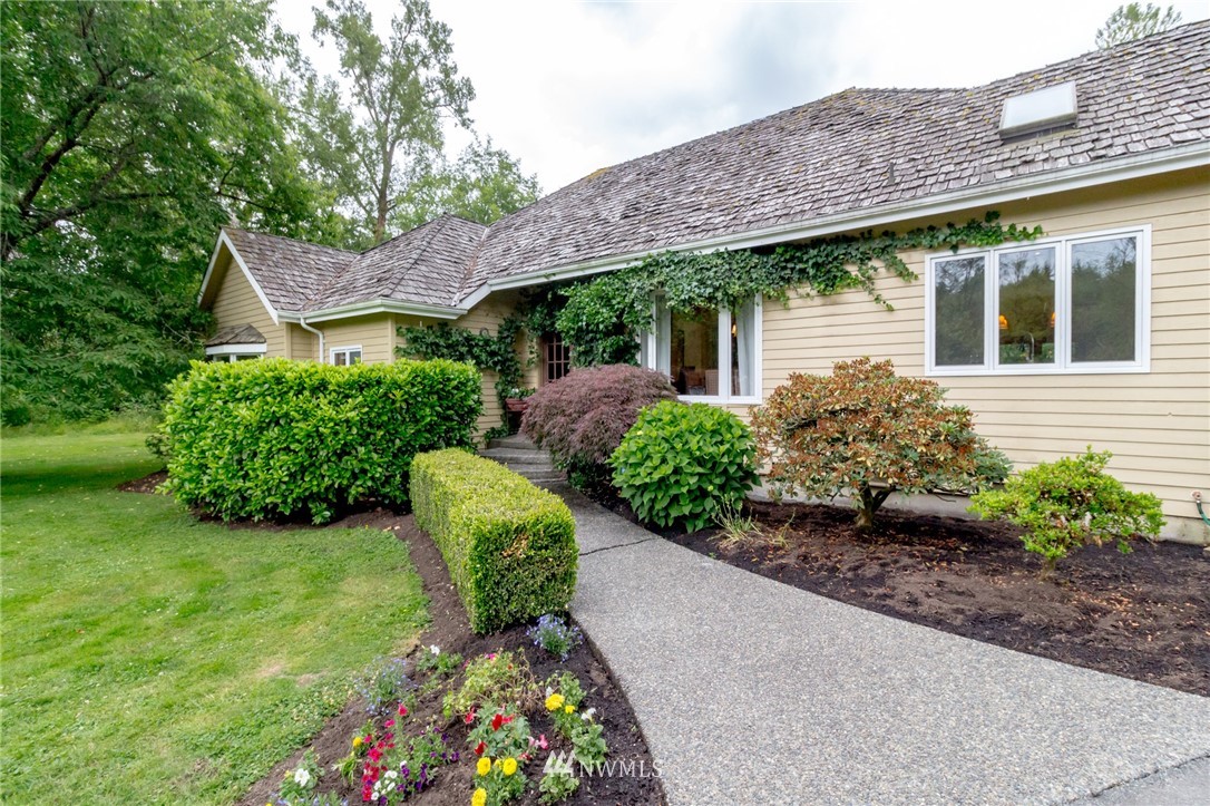 19219 51st Avenue Southeast Bothell, WA 98012 - Photo 1 of 21 Gallery Image 1
