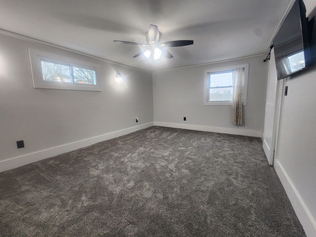 52 Glenwood Road Lynn, MA 01904 - Photo 23 of 42