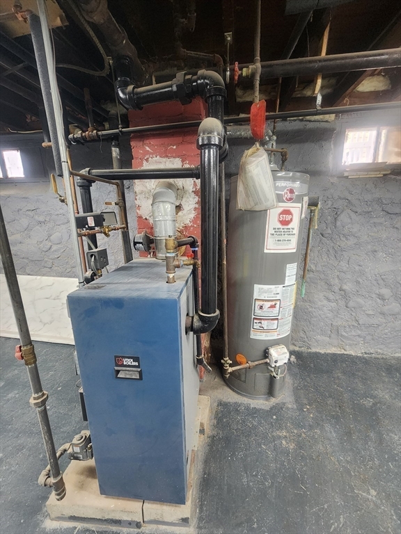 52 Glenwood Road Lynn, MA 01904 - Photo 33 of 42