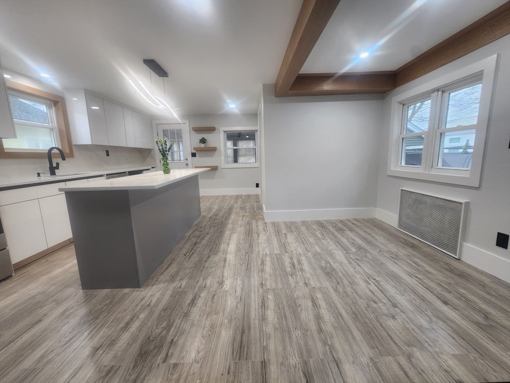 52 Glenwood Road Lynn, MA 01904 - Photo 9 of 42